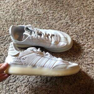 Adidas sambas